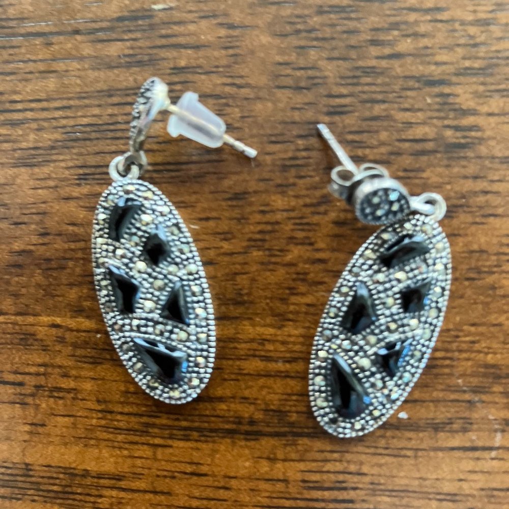 VINTAGE ONYX EARINGS